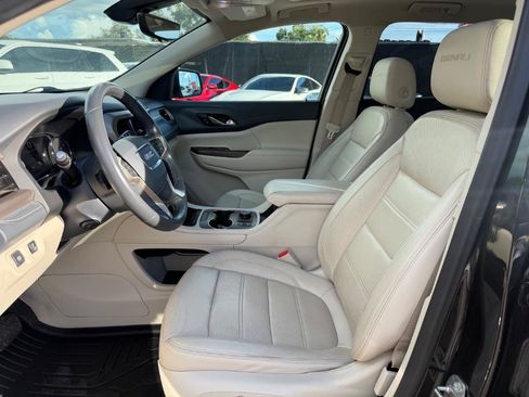 Used 2020 GMC Acadia Denali w/ Trailering Package FWD image 10