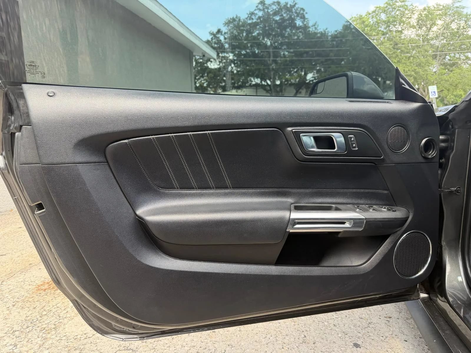 Used 2018 Ford Mustang Premium w/ Black Accent Package RWD image 20