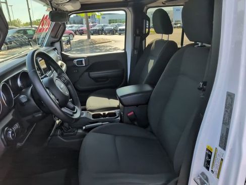 Used 2021 Jeep Wrangler Unlimited Sport AWD/4WD image 17