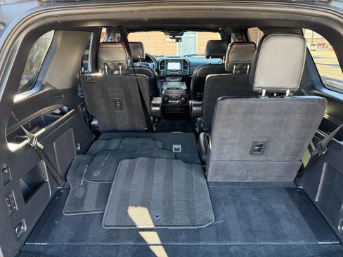 Used 2019 Ford Expedition Limited w/ Equipment Group 303A image 11