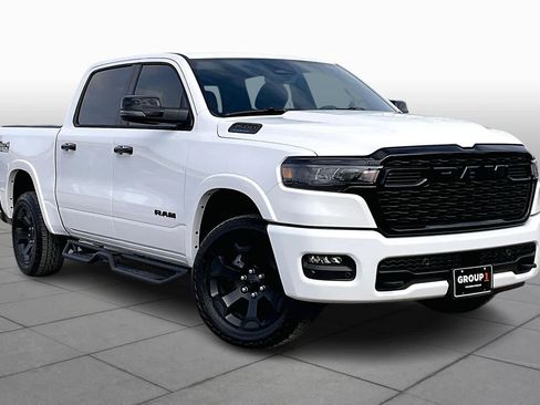 Used 2025 RAM 1500 Lone Star image 2