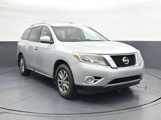 Used 2013 Nissan Pathfinder SV w/ Trailer Tow Pkg AWD/4WD video 2