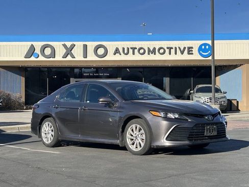 Used 2024 Toyota Camry LE image 1
