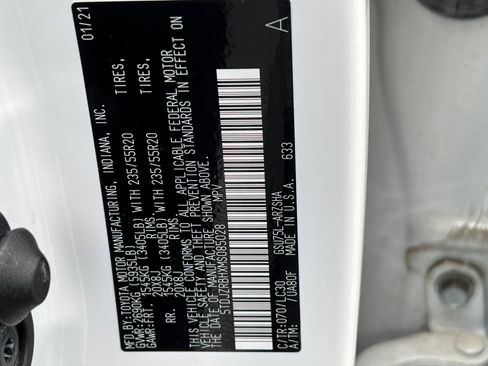 Used 2021 Toyota Highlander XSE image 41