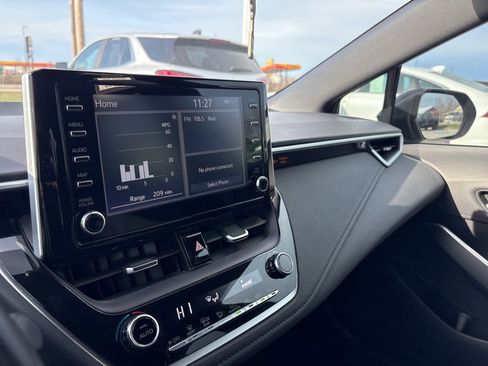 Used 2020 Toyota Corolla SE image 18