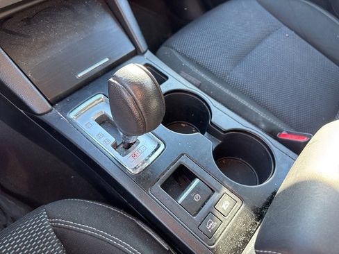 Used 2019 Subaru Outback 2.5i Premium image 29