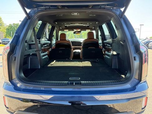 Used 2025 Kia Telluride EX X-Line AWD/4WD image 16