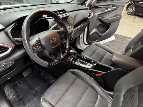 Used 2021 Chevrolet TrailBlazer RS image 30