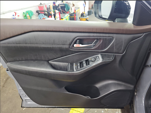 Certified 2023 Nissan Rogue SV w/ SV Premium B Package AWD/4WD image 13