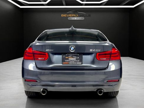 Used 2016 BMW 340i xDrive Sedan w/ Technology Package AWD/4WD image 4