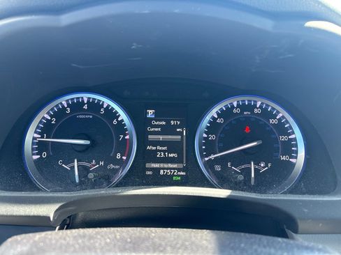 Used 2018 Toyota Highlander Limited AWD/4WD image 11