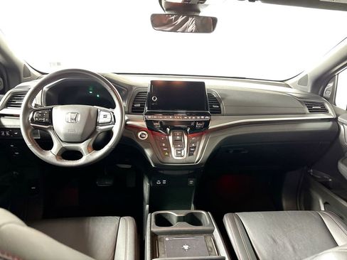 Certified 2025 Honda Odyssey Sport-L image 13