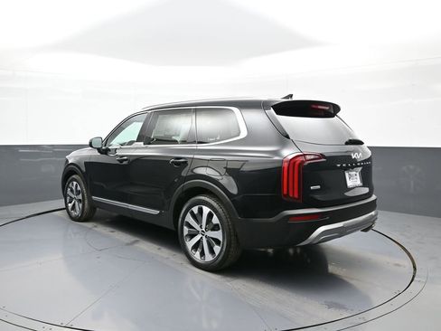 Certified 2022 Kia Telluride EX w/ EX Premium Package image 8
