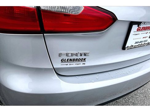 Used 2016 Kia Forte EX w/ EX Premium Package FWD image 38