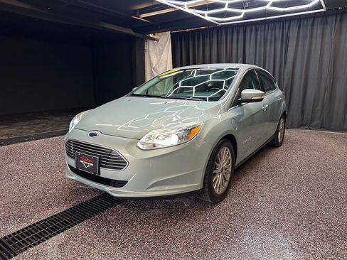 Used 2014 Ford Focus Electric Hatchback image 3