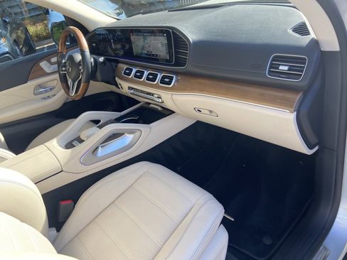 Certified 2021 Mercedes-Benz GLS 450 4MATIC image 54