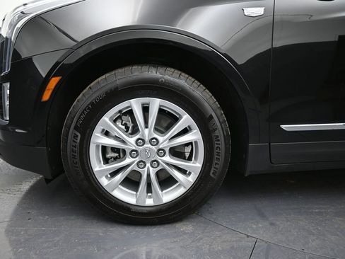 Used 2025 Cadillac XT5 Luxury image 10