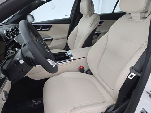 New 2026 Mercedes-Benz C 300 4MATIC Sedan image 15