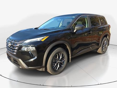 New 2026 Nissan Rogue S FWD image 4