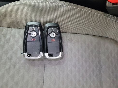 Used 2022 Ford Escape SE AWD/4WD image 32