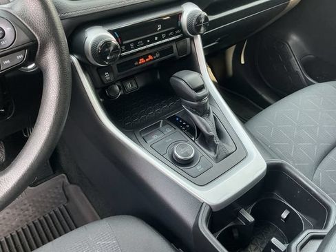 Certified 2024 Toyota RAV4 XLE AWD/4WD image 18