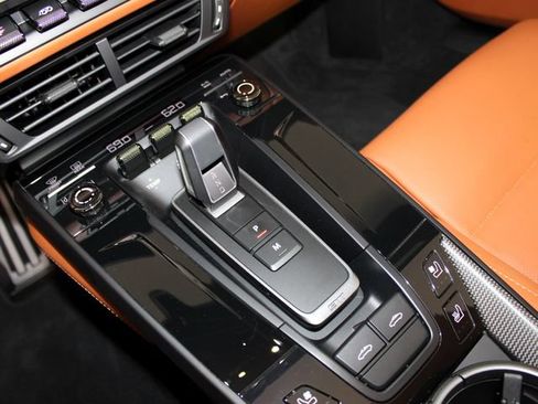 Certified 2026 Porsche 911 Targa 4 GTS AWD/4WD image 16