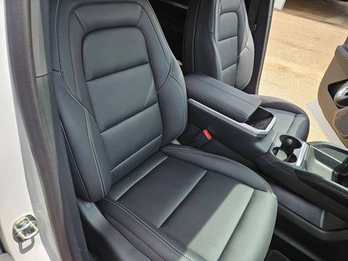 New 2026 GMC Terrain Elevation w/ Elevation Premium Package AWD/4WD image 28