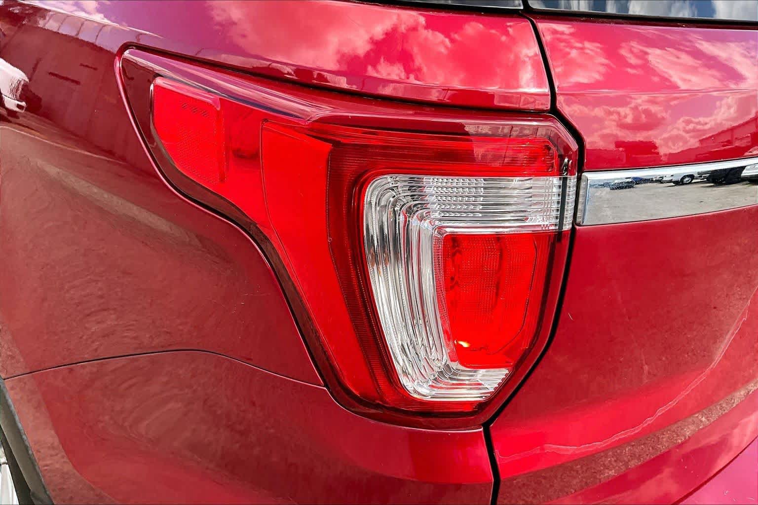 Used 2016 Ford Explorer FWD image 28