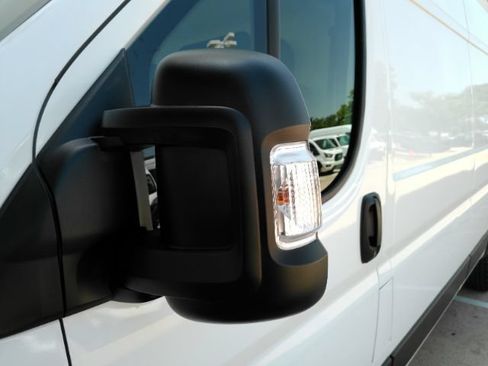 Used 2025 RAM ProMaster 3500 w/ Convenience Group FWD image 13