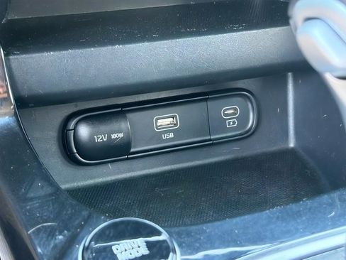 Used 2024 Kia Seltos S FWD image 24