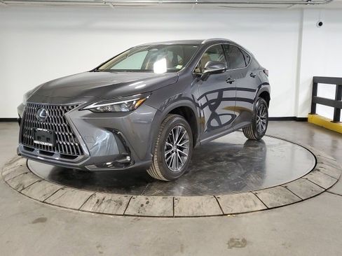 Used 2023 Lexus NX 350 AWD image 4
