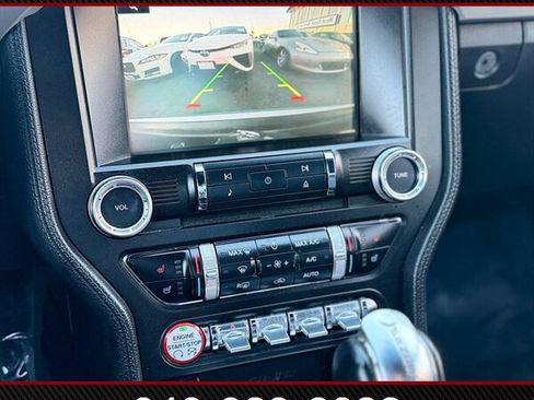 Used 2015 Ford Mustang Premium image 17