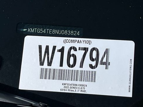 Used 2022 Genesis G70 3.3T RWD image 24