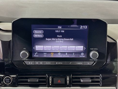 Used 2024 Nissan Pathfinder SV image 21