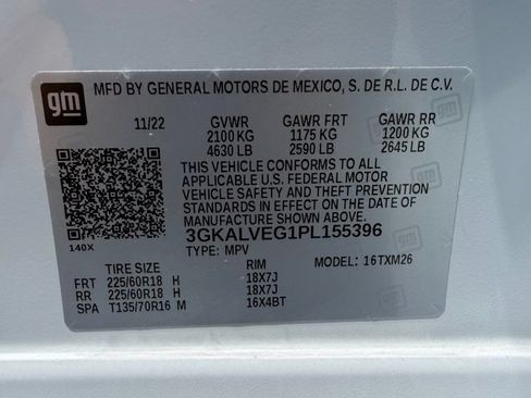 Used 2023 GMC Terrain SLT w/ Infotainment Package II AWD/4WD image 17
