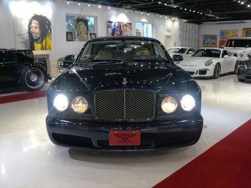 Used 2007 Bentley Azure image 4