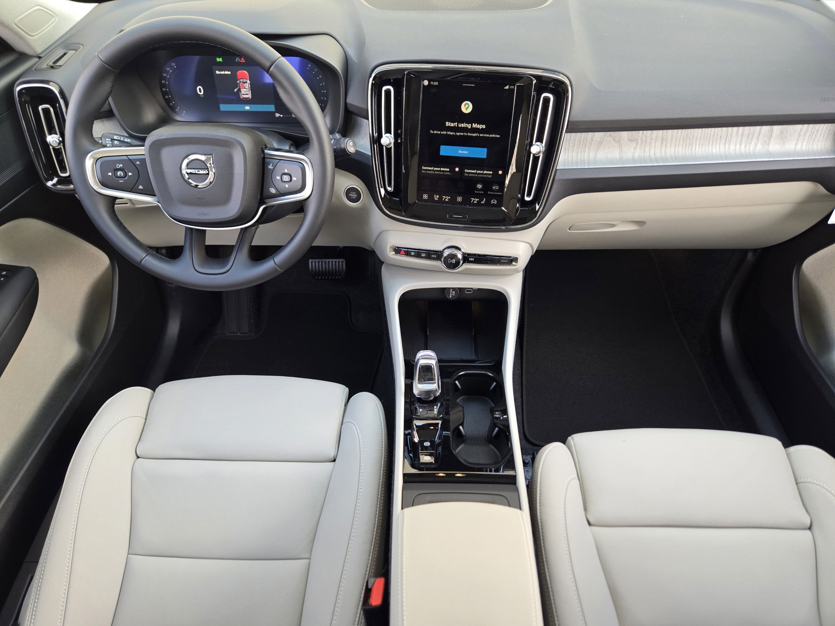 Used 2026 Volvo XC40 B5 Plus w/ Protection Package Premier AWD/4WD image 22