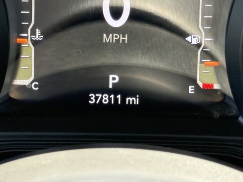 Used 2024 Jeep Wrangler Unlimited Sport AWD/4WD image 14