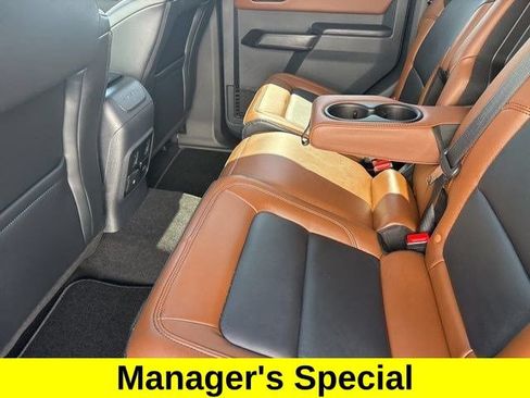 Used 2024 Ford Bronco Outer Banks w/ Sasquatch Package AWD/4WD image 36