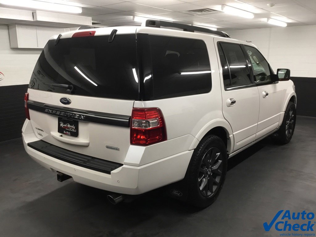 Used 2017 Ford Expedition Limited w/ Equipment Group 301A AWD/4WD image 11