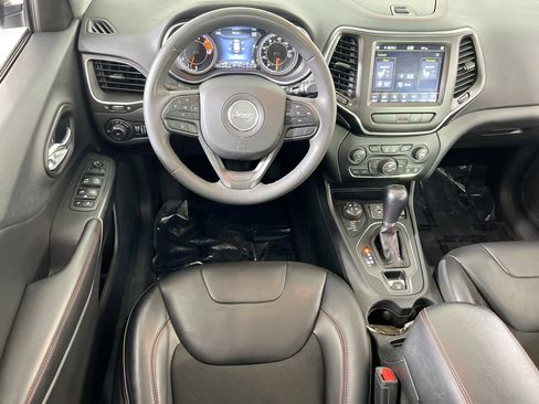 Used 2022 Jeep Cherokee Trailhawk w/ Sun, Sound & Nav Group image 23