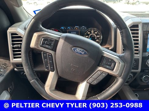 Used 2016 Ford F150 Lariat image 15