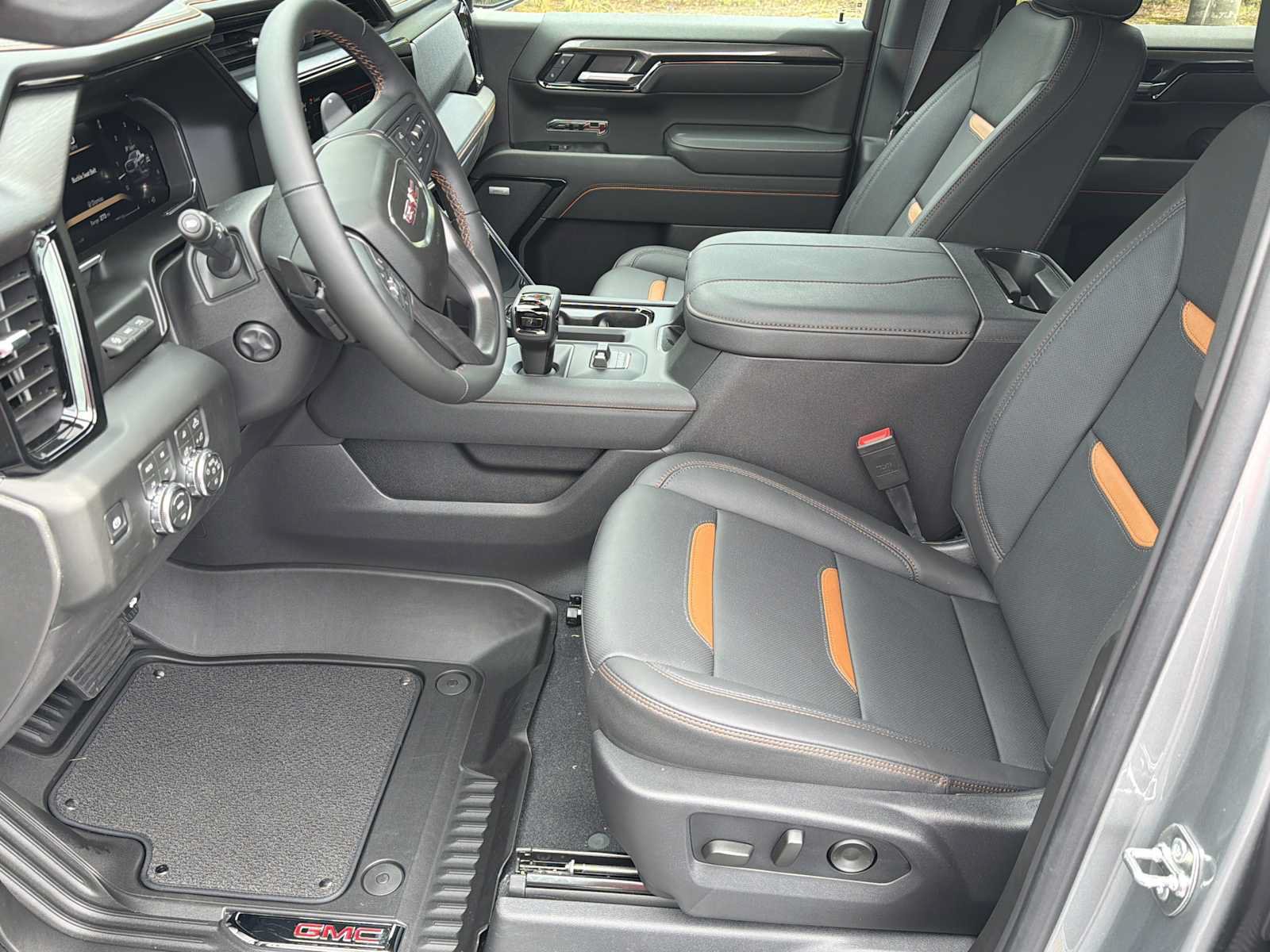 New 2026 GMC Sierra 1500 AT4 w/ AT4 Premium Package AWD/4WD image 17