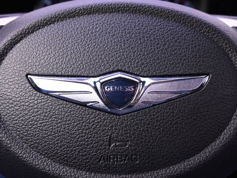 Used 2023 Genesis G70 2.0T w/ Sport Prestige Package image 38