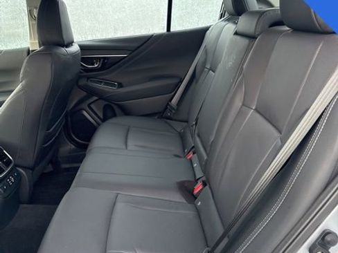 Used 2025 Subaru Legacy Limited image 9