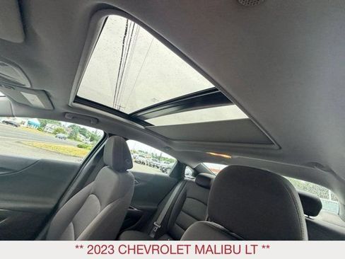 Used 2023 Chevrolet Malibu LT FWD image 15