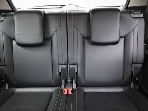 Used 2019 Volkswagen Atlas SE w/ Panoramic Sunroof Package image 10