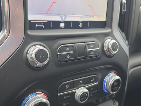 Used 2019 GMC Sierra 1500 SLT w/ SLT Premium Package RWD image 27