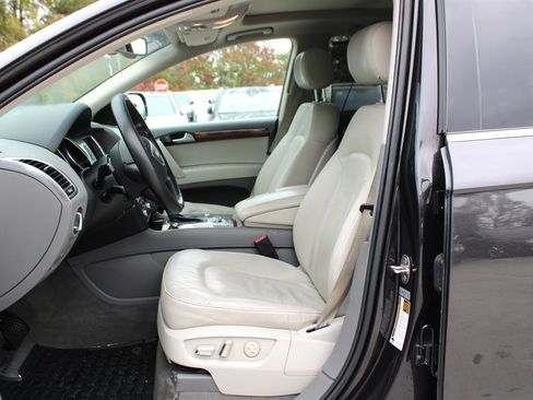 Used 2013 Audi Q7 TDI Premium Plus image 14