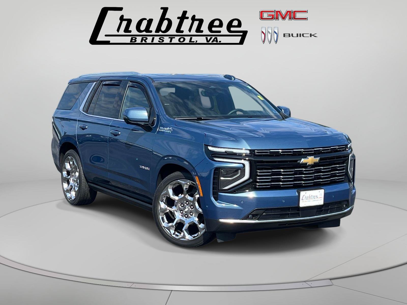 Used 2025 Chevrolet Tahoe High Country AWD/4WD image 1